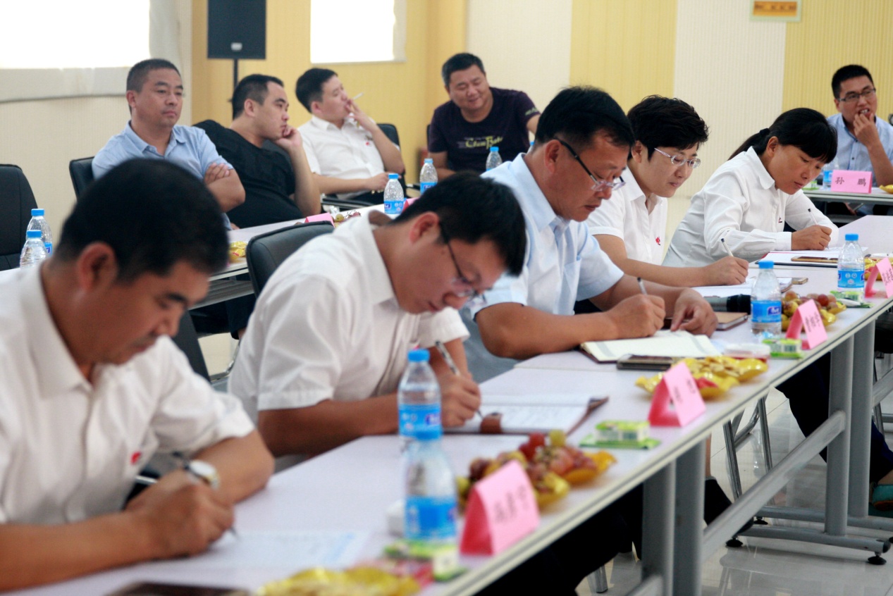 中秋話團圓 歡聚謀發(fā)展——大方集團2016年分公司、經(jīng)營部會議暨中秋座談會勝利召開